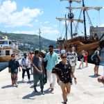 Tripti Dimri and Vicky Kaushal 17