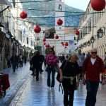 Christmas is Coming Decorations 1