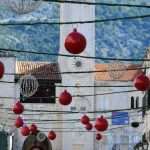 Christmas is Coming Decorations 2