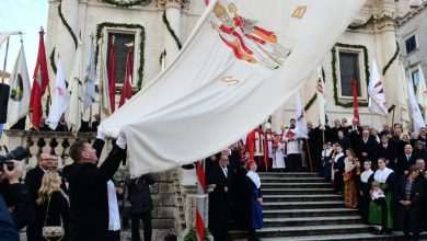 Video Photo Gallery Kandelora Candle Mass 1
