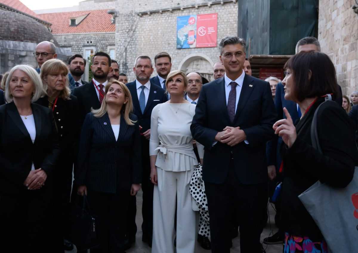 Facebook Plenkovic stradun summit5