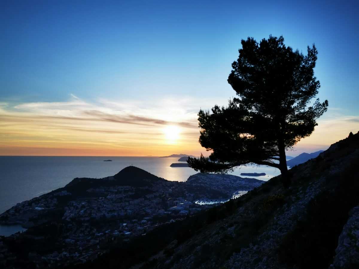 Srd walk Dubrovnik sunset