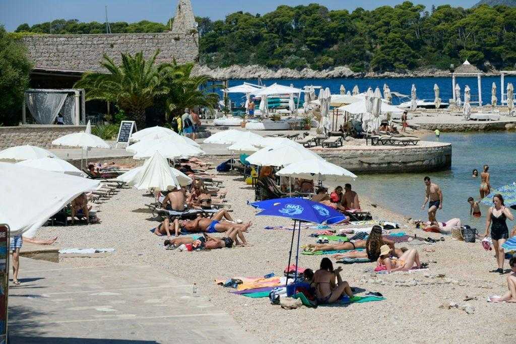 copacabana beach 1