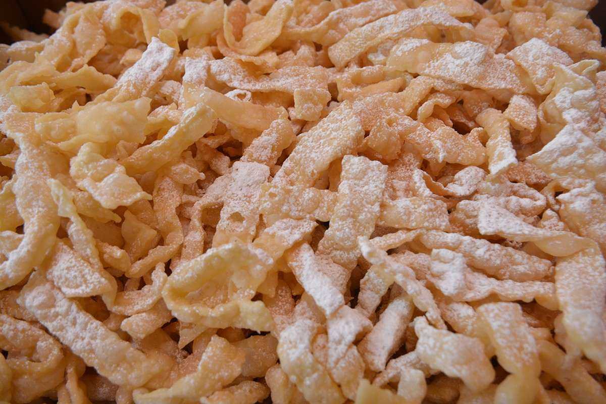 Christmas Sweets in Dubrovnik: Why Prikle and Kroštule Still Belong to Christmas Eve 2 prikle1