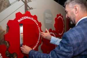 red history museum10