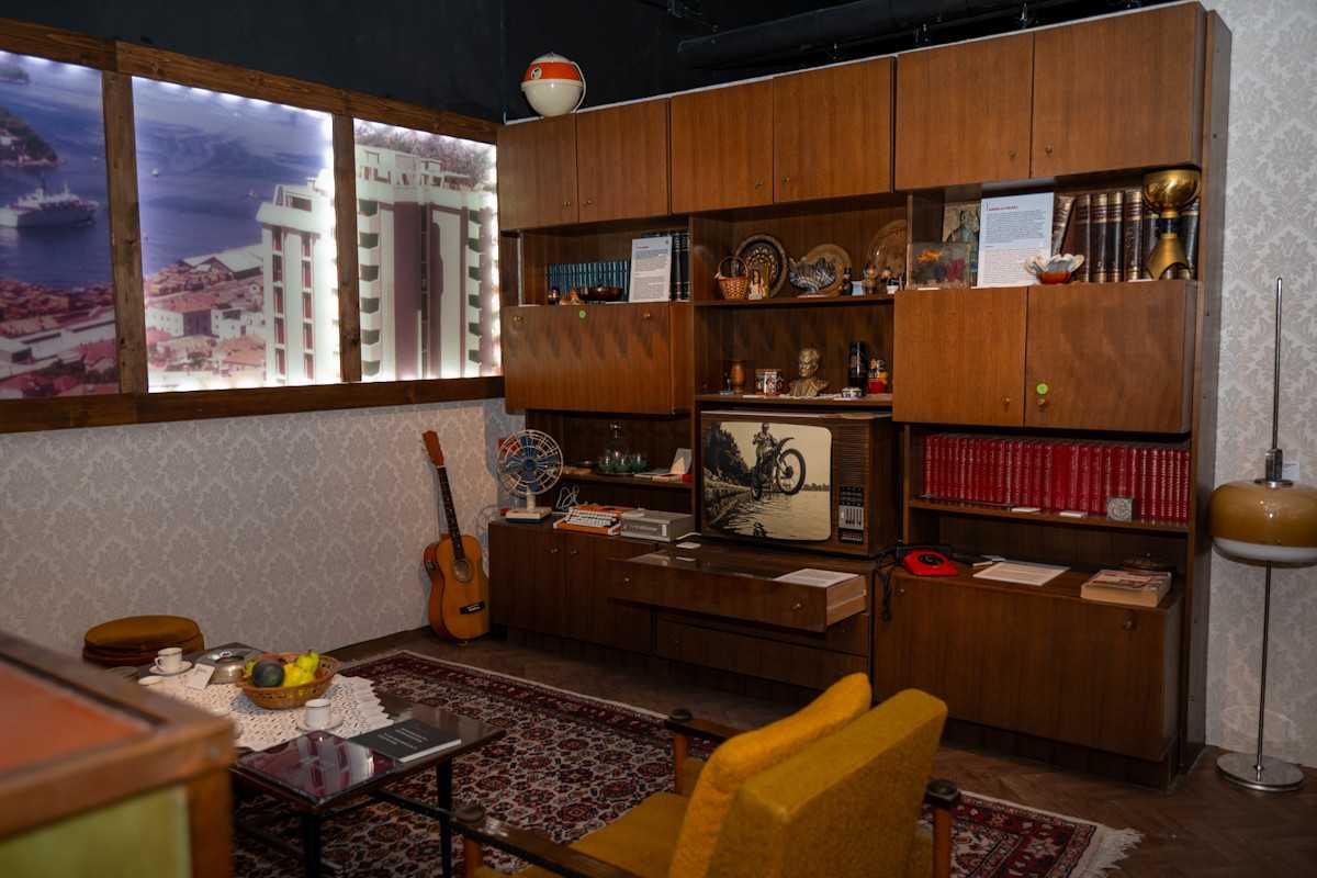 red history museum14