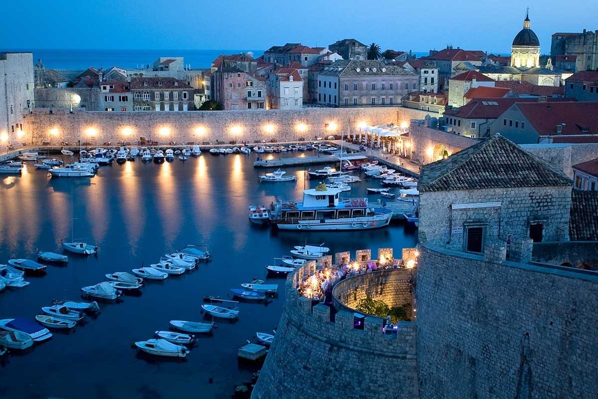 A Guide to Michelin Restaurants in Dubrovnik 1 restoran 360 1