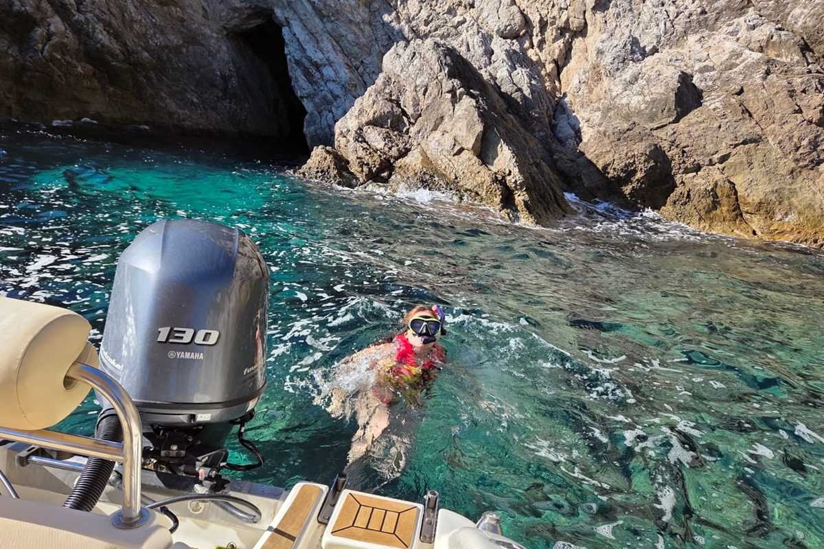 Snorkeling Dubrovnik Blue Cave – Private Boat Adventure