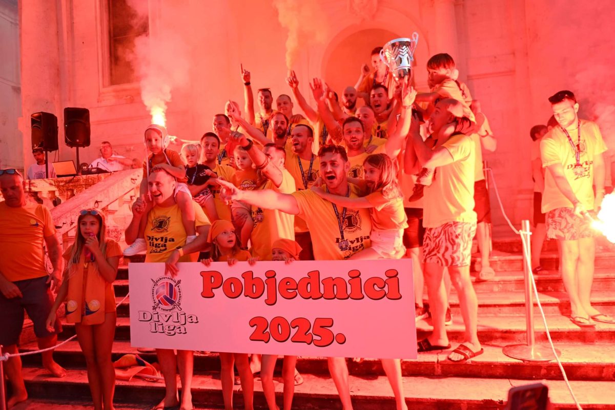 Dubrovnik’s Legendary Wild League Is Getting Its Own Documentary 4 dodjela nagrada divlja liga 11 scaled 1